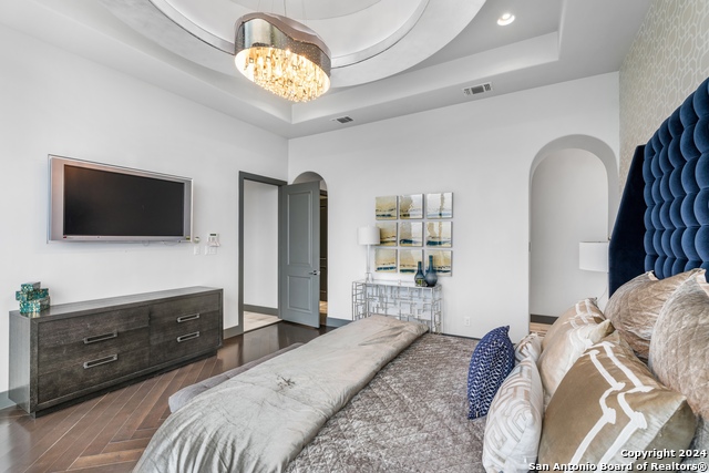 Image 11 of 41 For 7002 Bella Rose