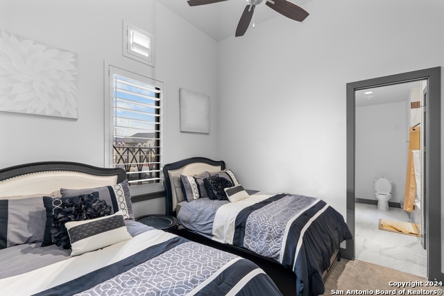 Image 16 of 41 For 7002 Bella Rose