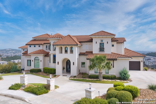 Image 2 of 41 For 7002 Bella Rose