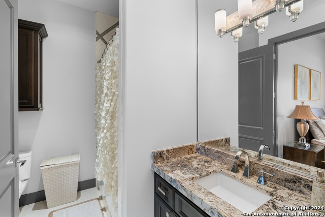 Image 24 of 41 For 7002 Bella Rose