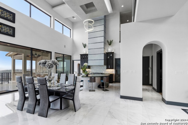 Image 26 of 41 For 7002 Bella Rose