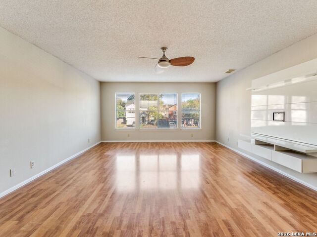 Image 12 of 25 For 2410 Cedar Trace