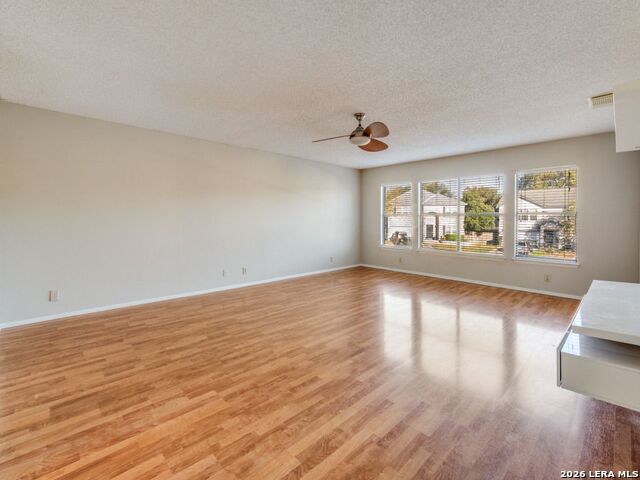 Image 13 of 25 For 2410 Cedar Trace