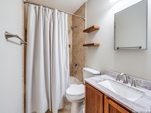 Image 20 of 25 For 2410 Cedar Trace