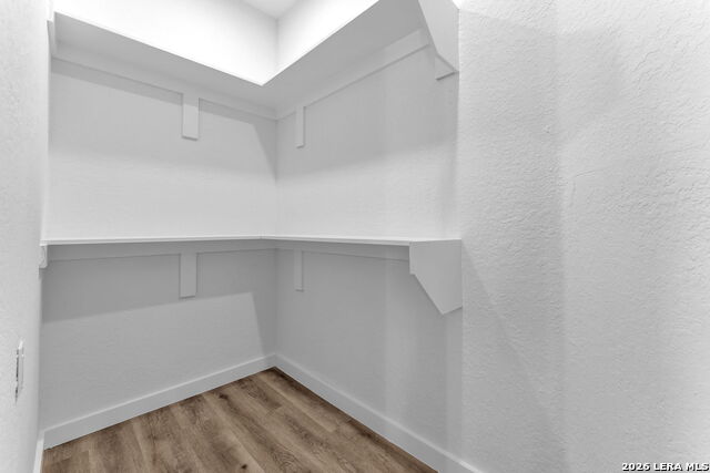 Image 37 of 48 For 13355 Tusayan