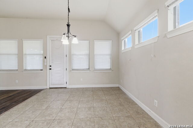 Image 10 of 37 For 107 Dovetail