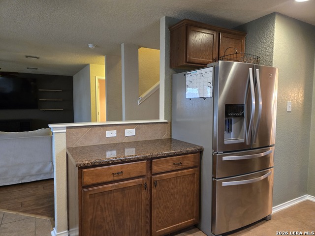 Image 11 of 39 For 5927 Onyx Way