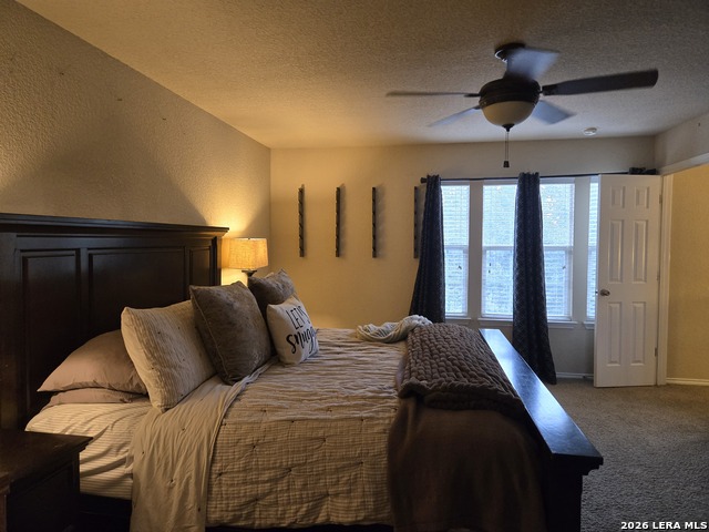 Image 21 of 39 For 5927 Onyx Way