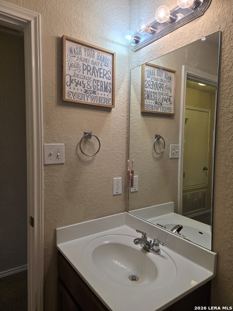 Image 29 of 39 For 5927 Onyx Way