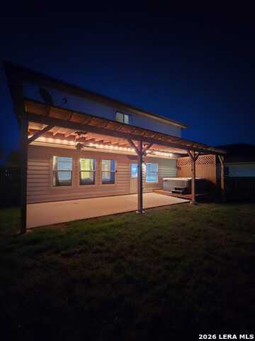 Image 38 of 39 For 5927 Onyx Way