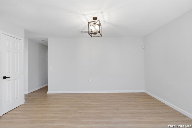 Image 5 of 15 For 6118 Hopes Ferry