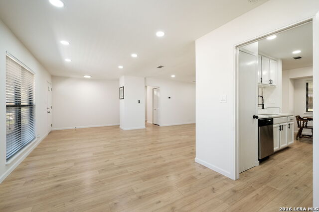 Image 8 of 32 For 10911 Putman Farm