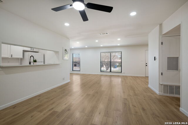 Image 9 of 32 For 10911 Putman Farm