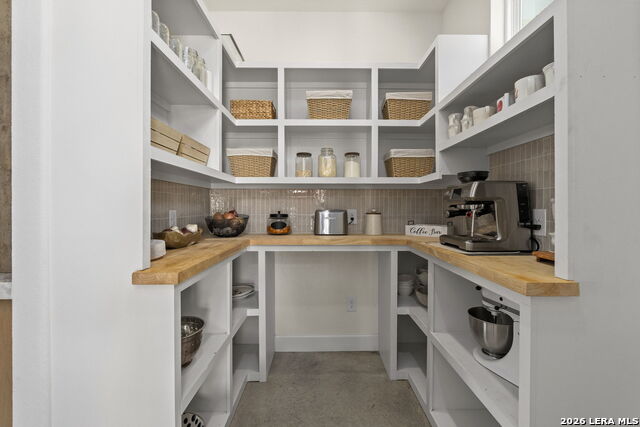 Image 23 of 42 For 27006 Rocky Rim