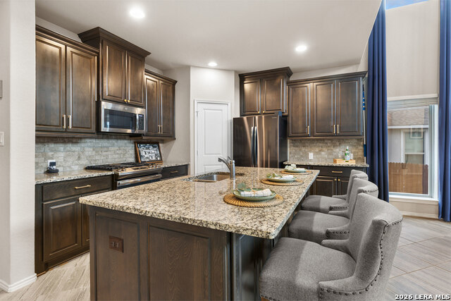 Image 10 of 34 For 2059 Easton Dr