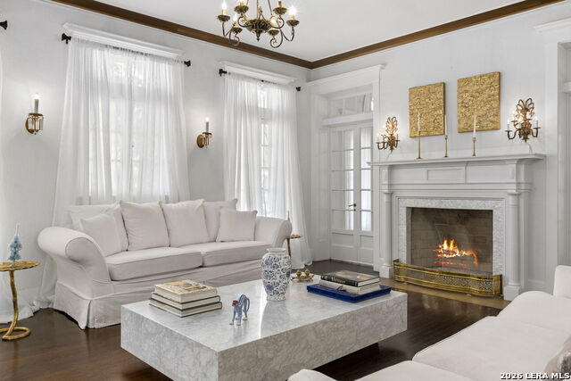 Image 14 of 79 For 110 Mulberry E