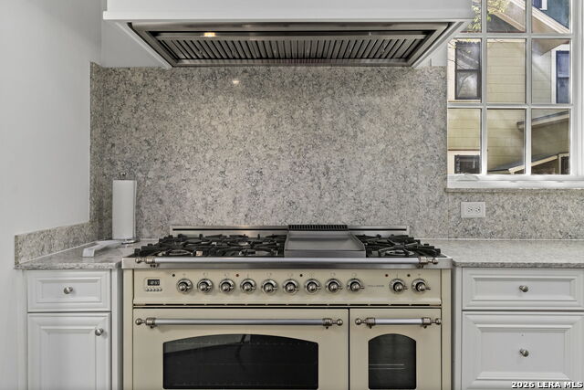 Image 17 of 79 For 110 Mulberry E