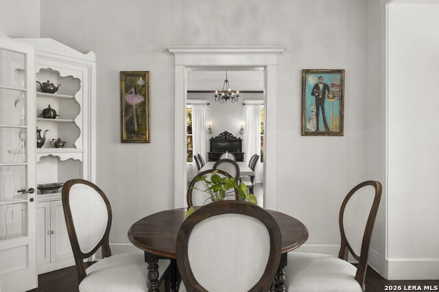 Image 23 of 79 For 110 Mulberry E