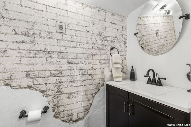 Image 56 of 79 For 110 Mulberry E