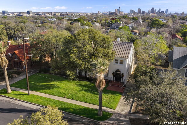 Image 68 of 79 For 110 Mulberry E