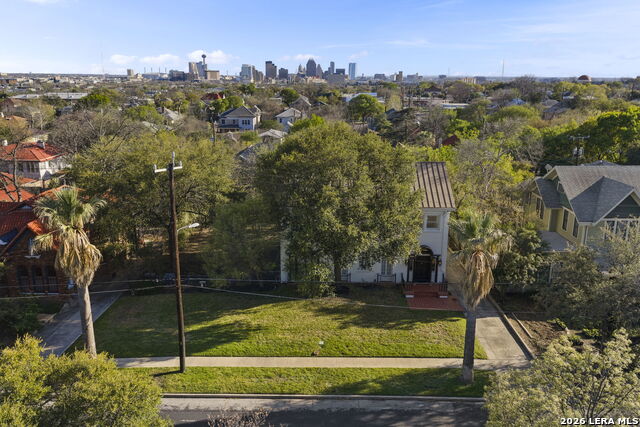 Image 76 of 79 For 110 Mulberry E