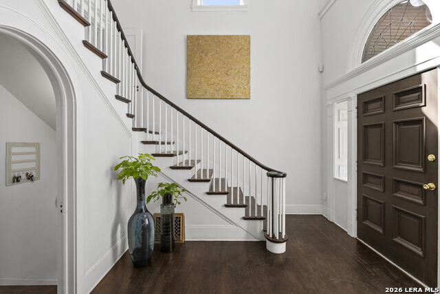 Image 8 of 79 For 110 Mulberry E