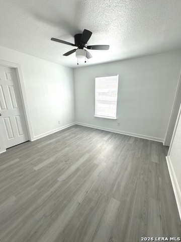 Image 8 of 13 For 514 Davis  