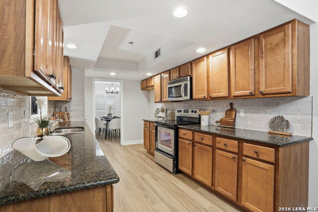 Image 19 of 45 For 3038 Whisper Fern