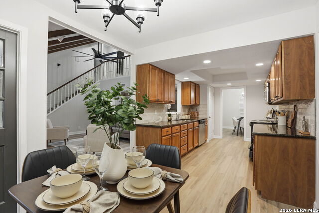 Image 20 of 45 For 3038 Whisper Fern