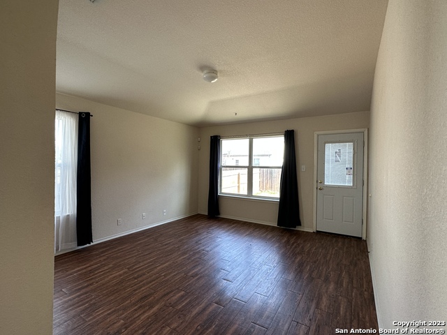 Image 7 of 17 For 668 Granite Cliff