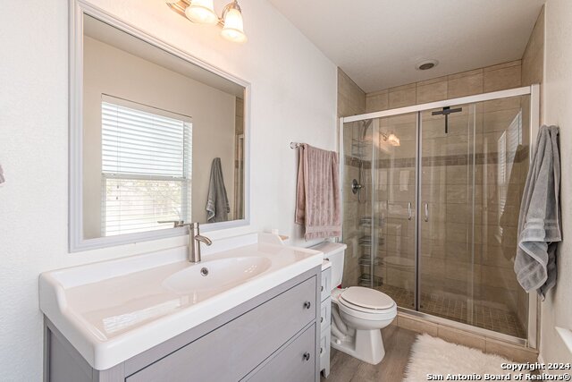 Image 29 of 55 For 18 Sulfur Cyn