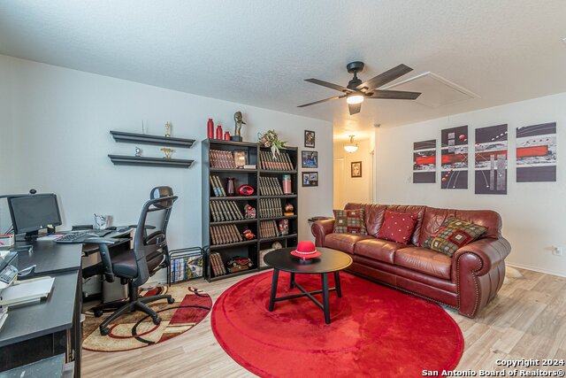 Image 34 of 55 For 18 Sulfur Cyn