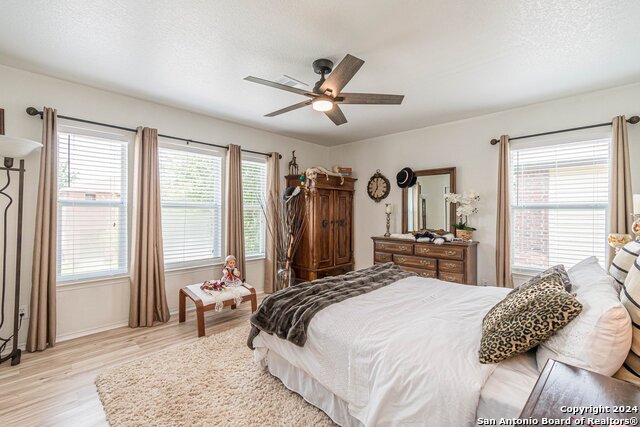 Image 39 of 55 For 18 Sulfur Cyn