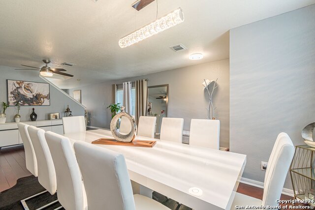 Image 4 of 55 For 18 Sulfur Cyn