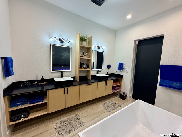 Image 12 of 39 For 19607 Terra Mont