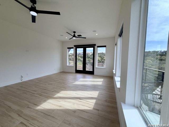 Image 28 of 39 For 19607 Terra Mont