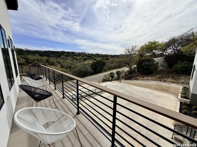 Image 31 of 39 For 19607 Terra Mont