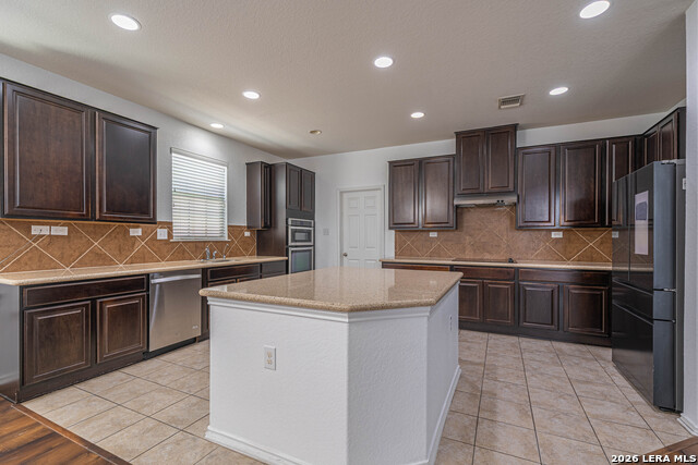 Image 10 of 33 For 2527 Villa Borghese