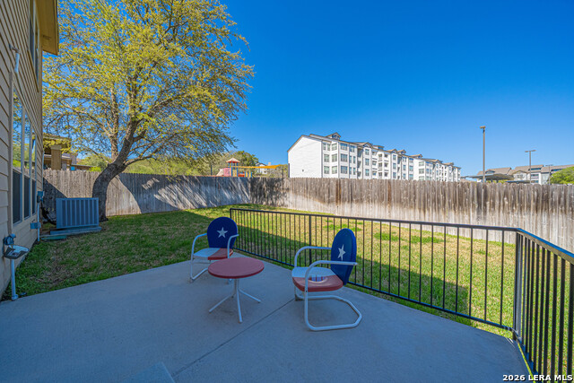 Image 33 of 33 For 2527 Villa Borghese