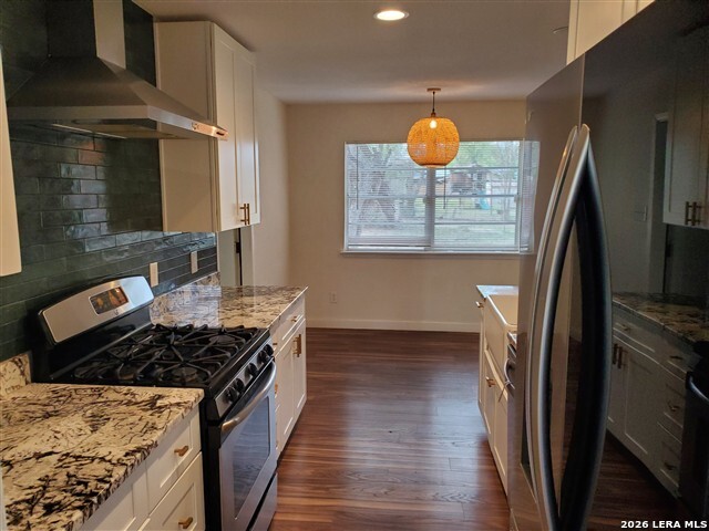 Image 4 of 17 For 131 Nocturne