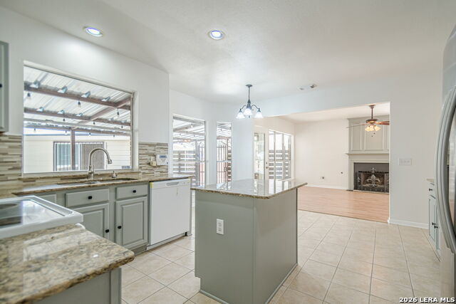 Image 13 of 42 For 10449 Trailway Oak