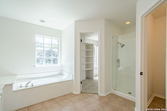 Image 28 of 42 For 10449 Trailway Oak