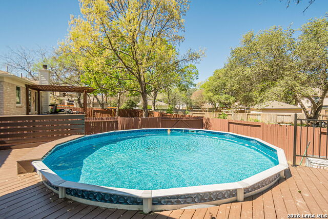 Image 37 of 42 For 10449 Trailway Oak