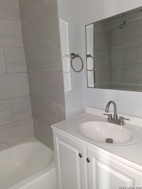 Image 12 of 17 For 539 Hicks  