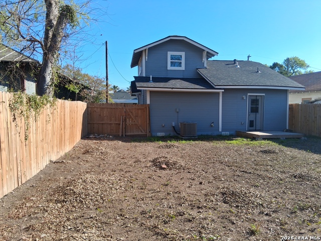 Image 17 of 17 For 539 Hicks  