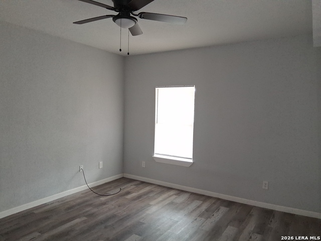 Image 7 of 17 For 539 Hicks  