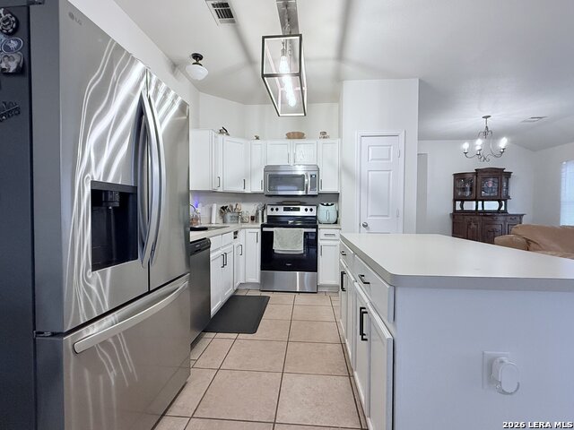 Image 22 of 28 For 5715 Grandwood