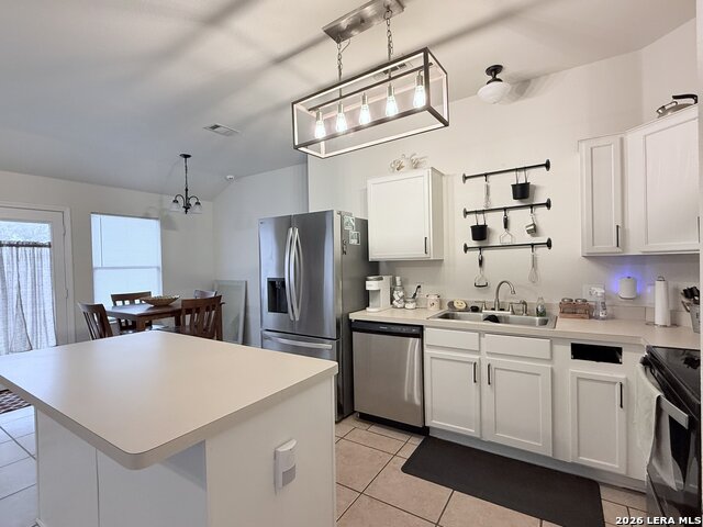 Image 23 of 28 For 5715 Grandwood