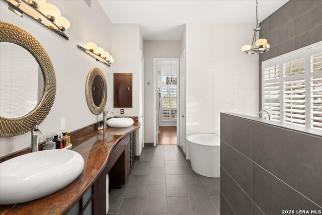 Image 23 of 50 For 8718 Timberland Trl