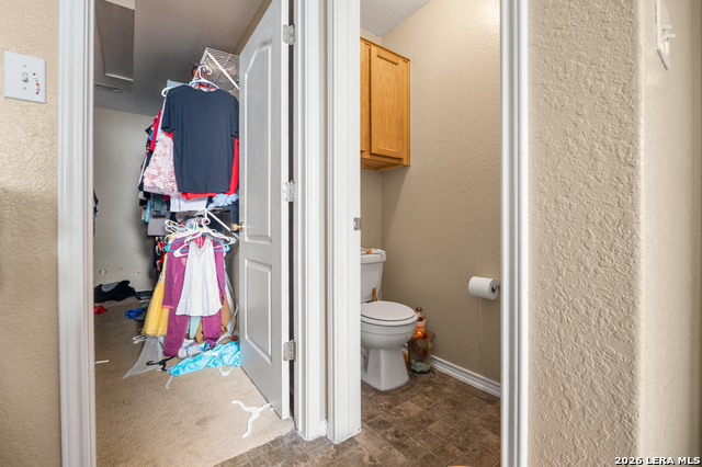 Image 21 of 39 For 4126 Bear Oak